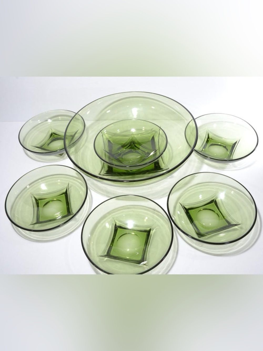 Vintage Hazel Atlas Bowls Avocado Green Square Bottom Bowls 1 Large 6 Small MCM
